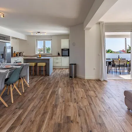 Cozy In With Wifi Дом отдыха Galizana