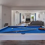 Ferienhaus Luxurious In Galižana