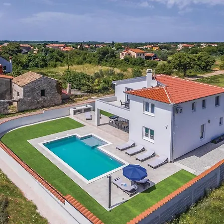 Prázdninový dům Cozy In With Wifi