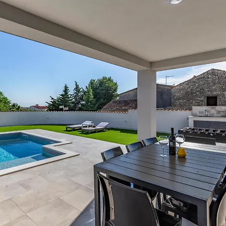 Prázdninový dům Cozy In With Wifi