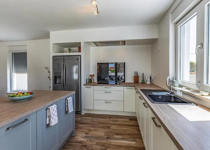 Cozy In With Wifi Galižana