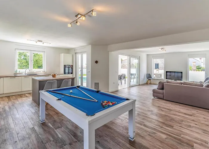 Cozy In With Wifi * Galižana