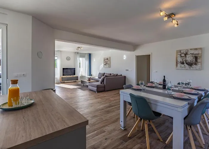 Σπίτι διακοπών Cozy In With Wifi *